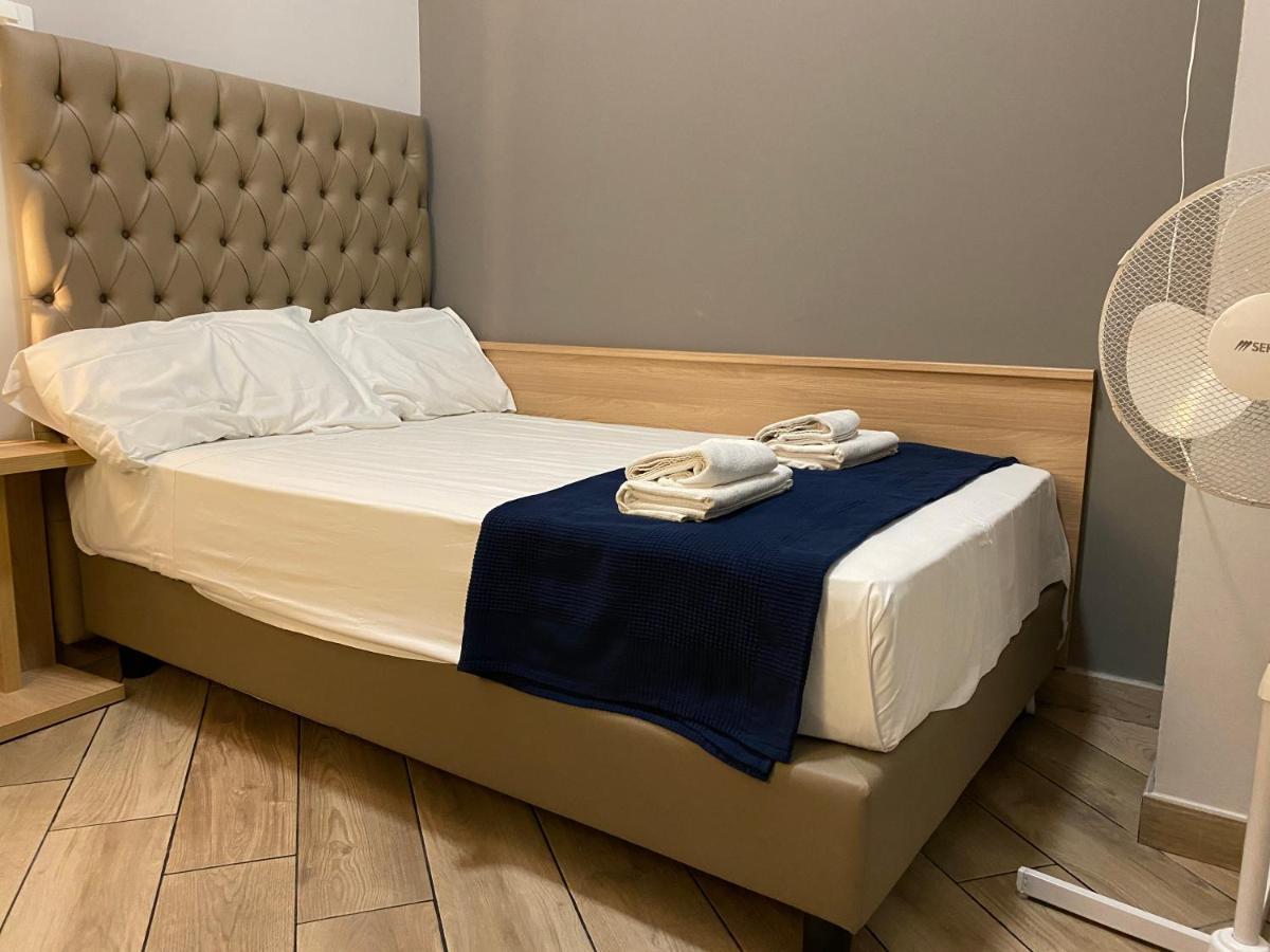 Hotel Genziana Генуа Екстериор снимка