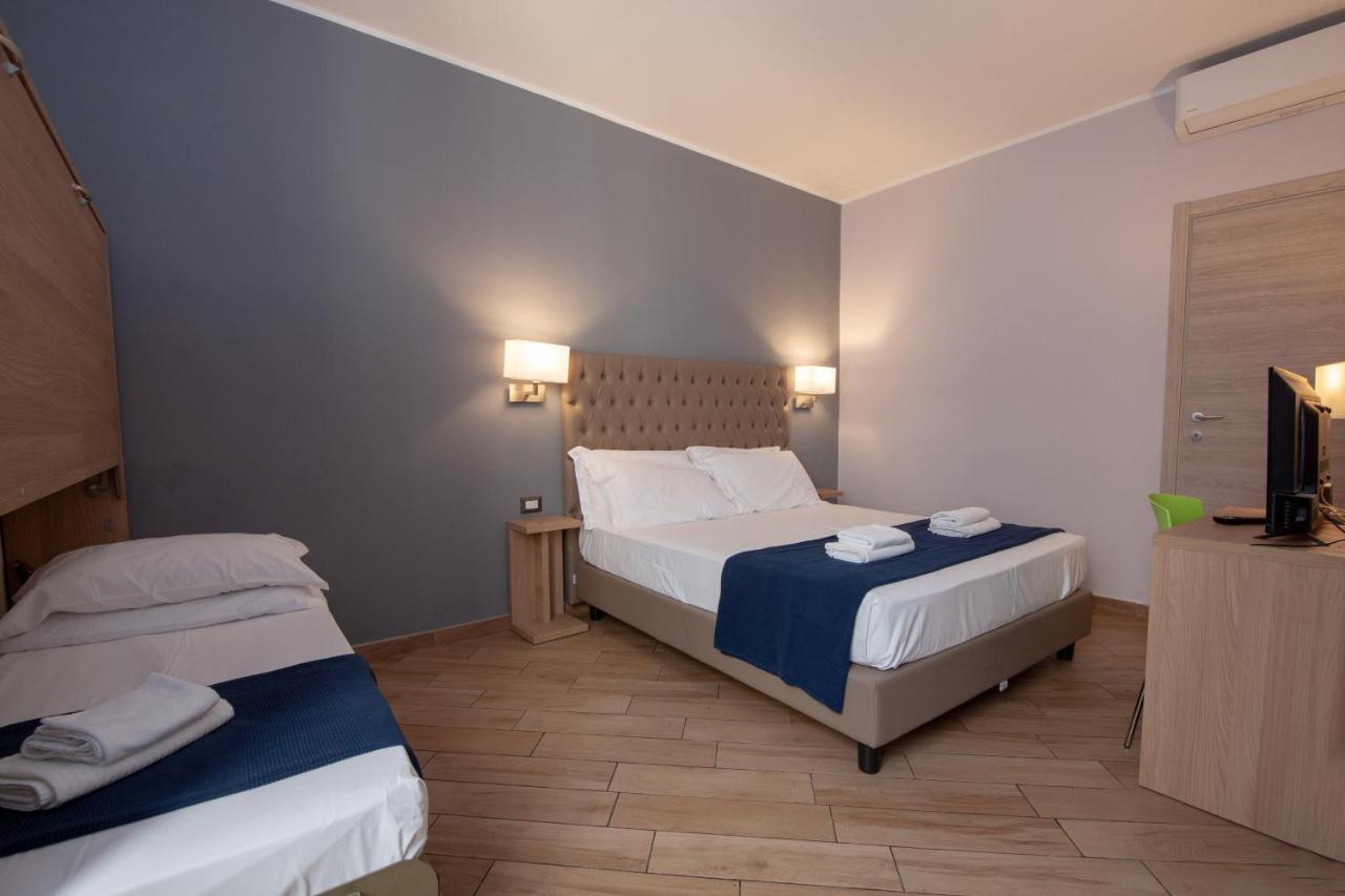 Hotel Genziana Генуа Екстериор снимка