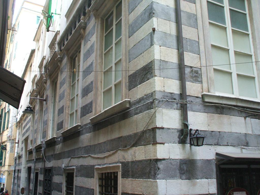 Hotel Genziana Генуа Екстериор снимка