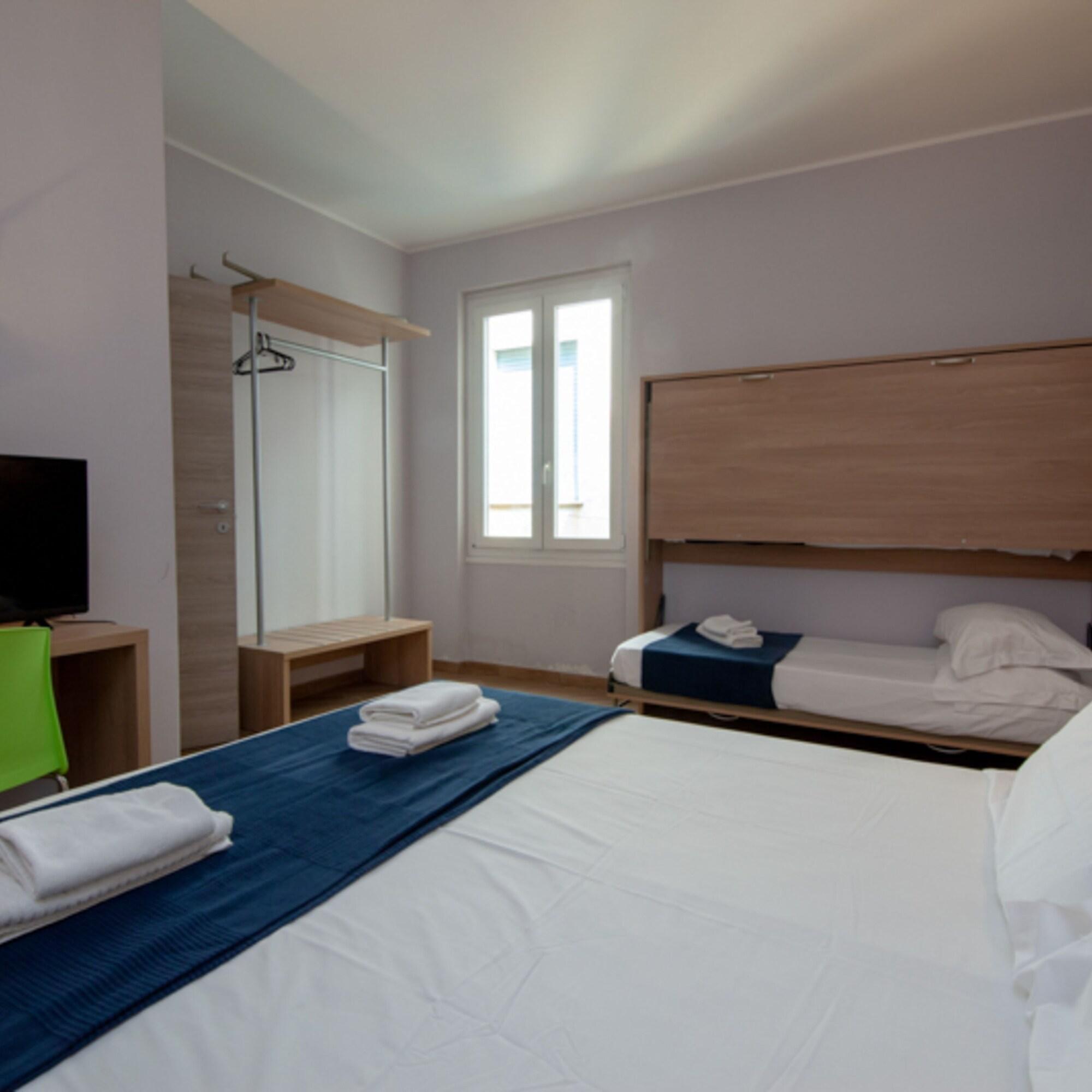 Hotel Genziana Генуа Екстериор снимка